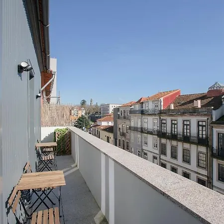 Liiiving - Downtown & Riverside Balcony Apartment Porto